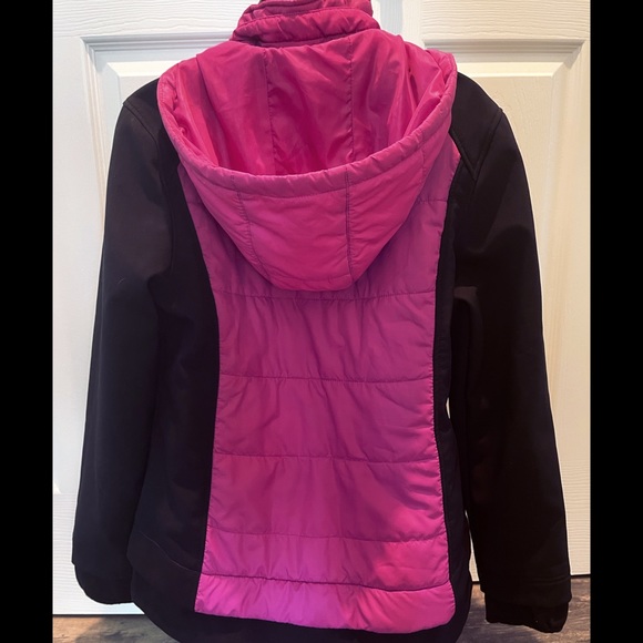 New Balance Women’s Winter Puffer Jacket. Size M - Picture 3 of 6